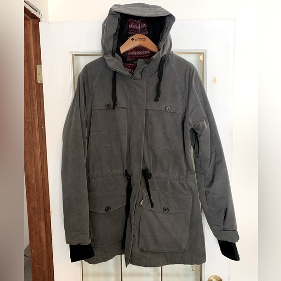 Women’s Powder Room Snowboarding Parka - Picture 2 of 13
